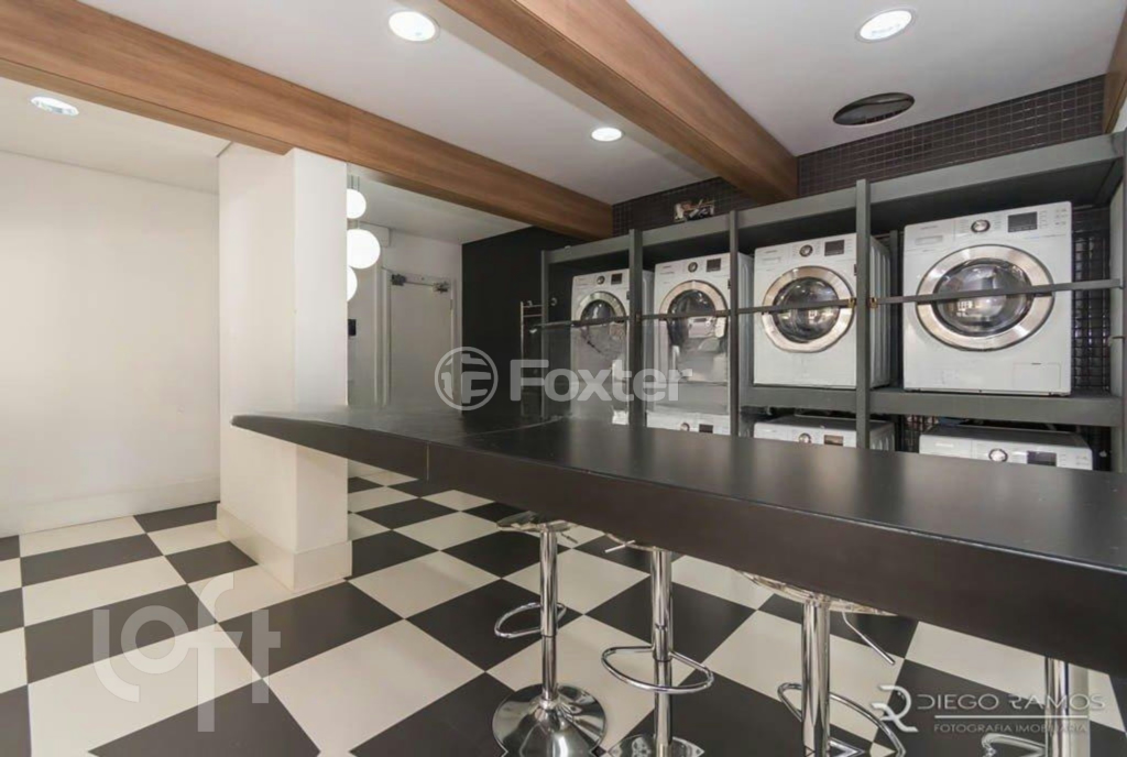 Apartamento à venda com 3 quartos, 82m² - Foto 32