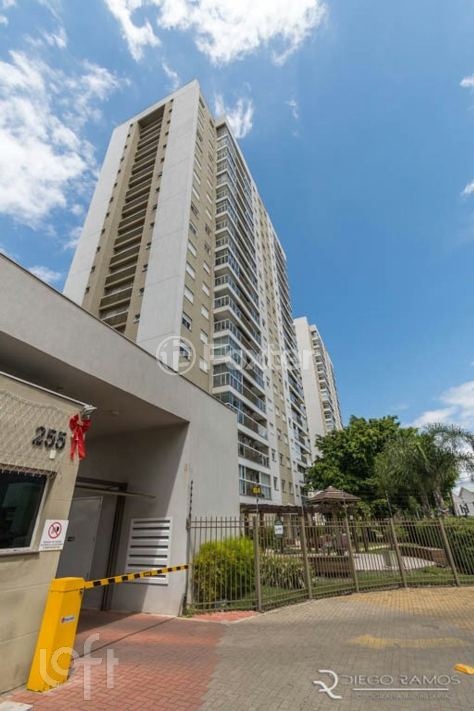 Apartamento à venda com 3 quartos, 82m² - Foto 47