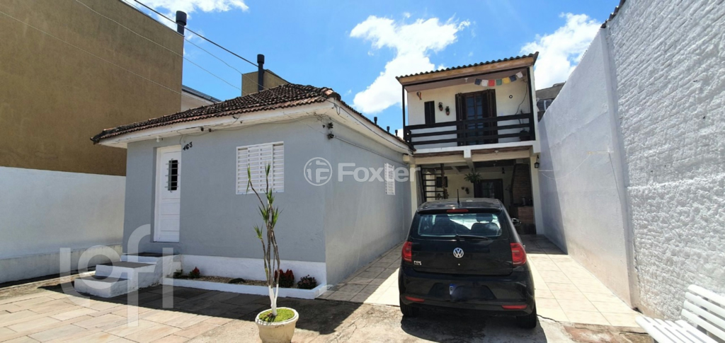 Casa à venda com 2 quartos, 160m² - Foto 1