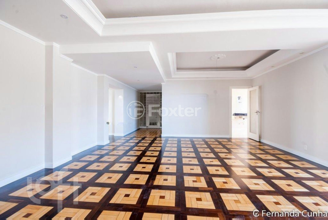 Apartamento à venda com 3 quartos, 207m² - Foto 32