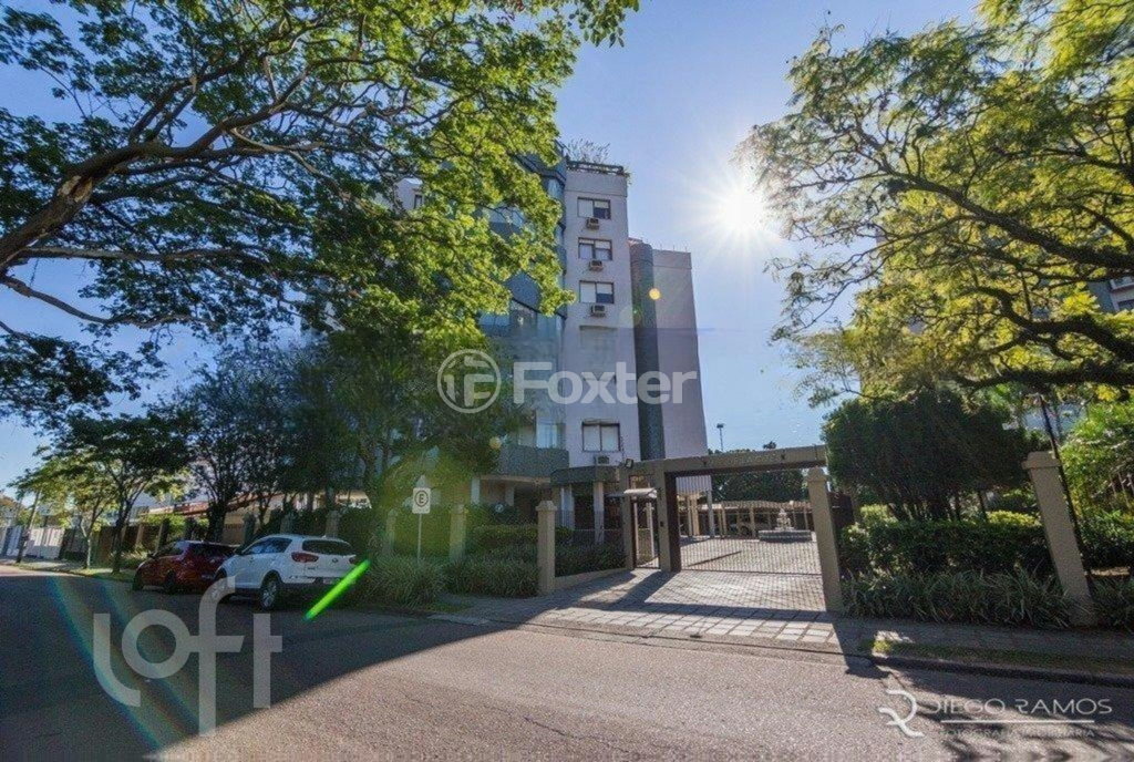 Apartamento à venda com 5 quartos, 233m² - Foto 2