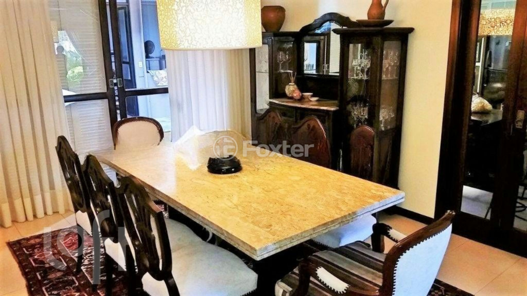 Casa à venda com 4 quartos, 288m² - Foto 3