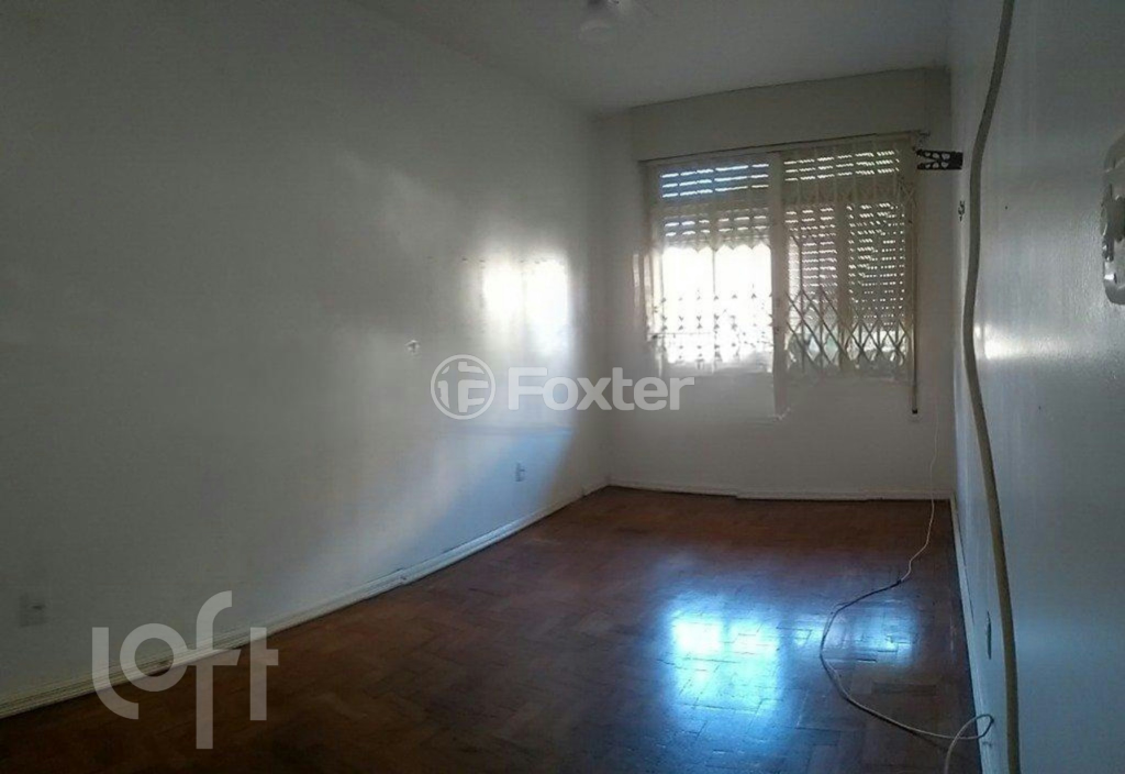 Apartamento à venda com 2 quartos, 67m² - Foto 4