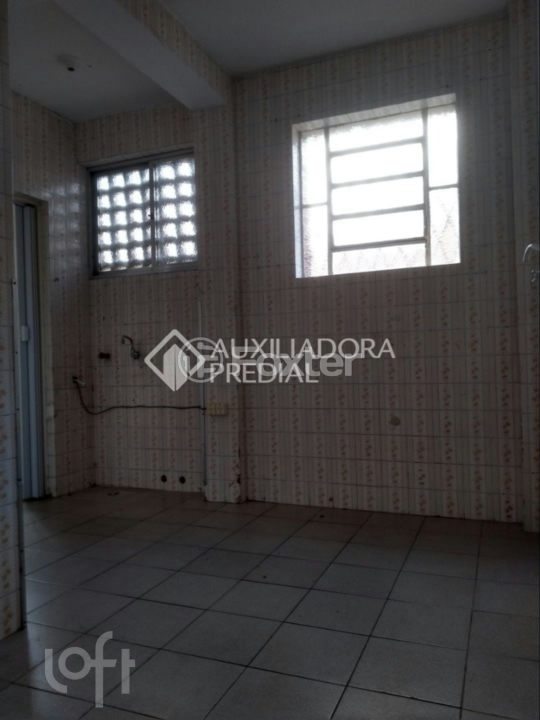 Apartamento à venda com 2 quartos, 67m² - Foto 2