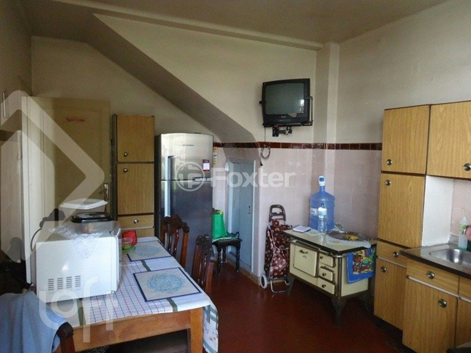 Casa à venda com 3 quartos, 169m² - Foto 6