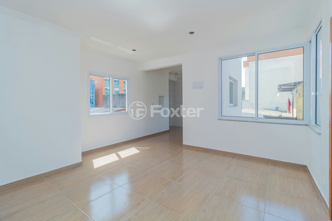 Apartamento à venda com 2 quartos, 67m² - Foto 1