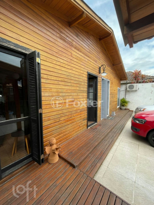 Casa à venda com 4 quartos, 250m² - Foto 22