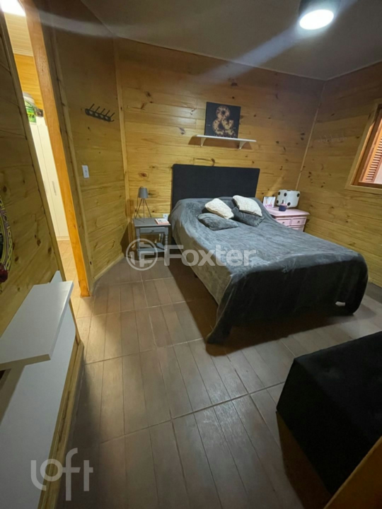 Casa à venda com 4 quartos, 250m² - Foto 4