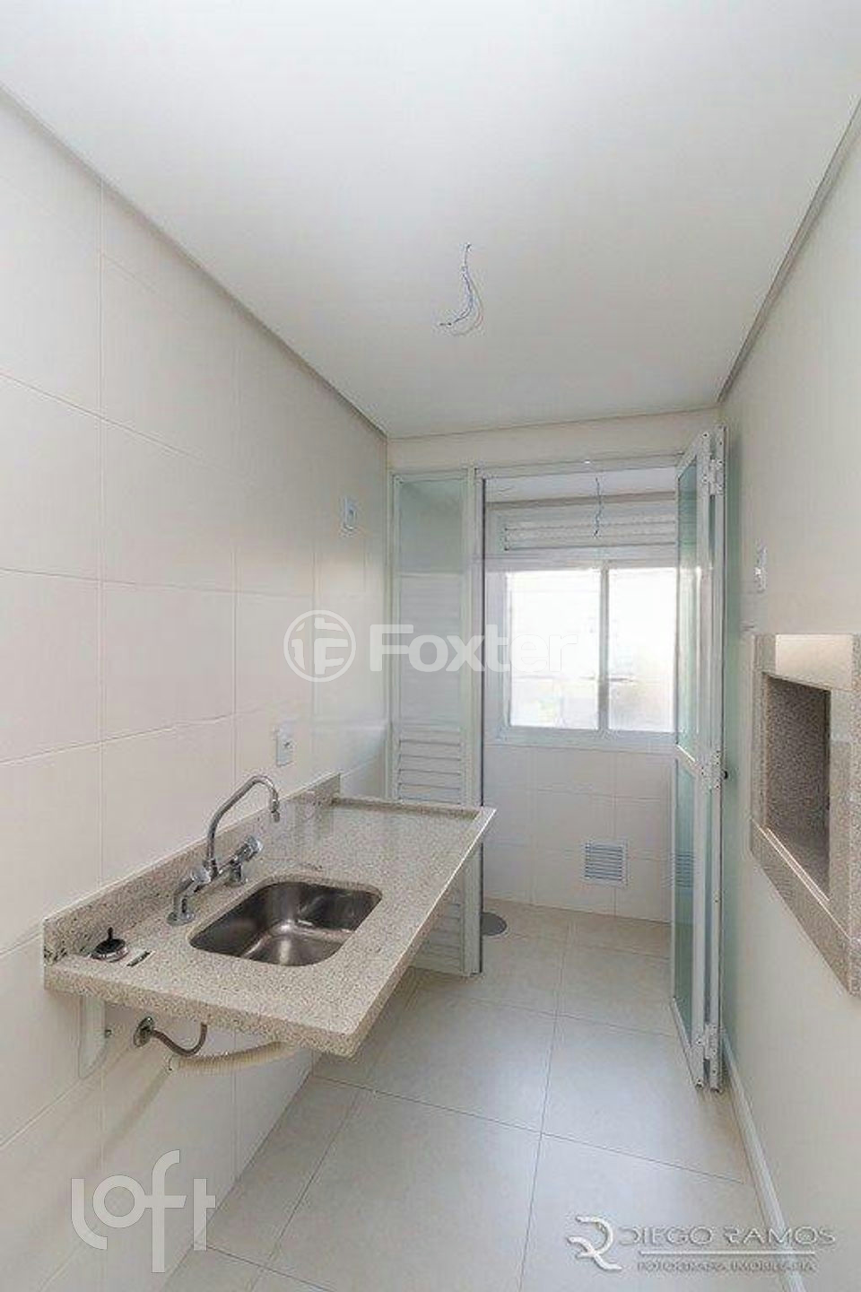 Apartamento à venda com 1 quarto, 45m² - Foto 11