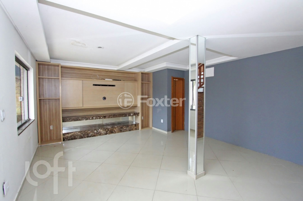 Casa à venda com 3 quartos, 100m² - Foto 2