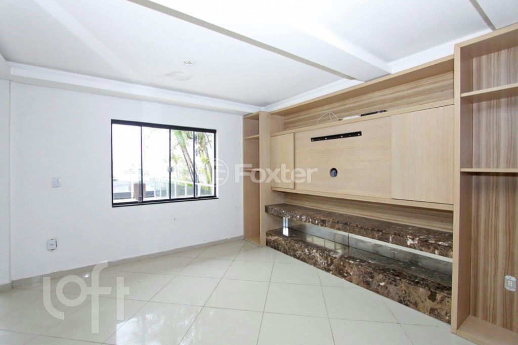 Casa à venda com 3 quartos, 100m² - Foto 3