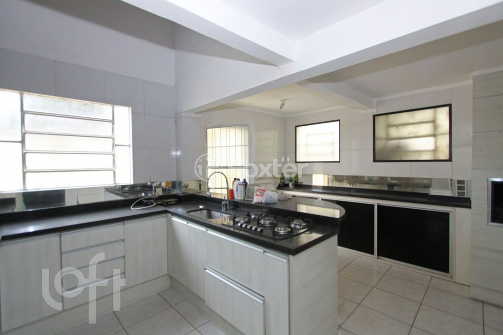 Casa à venda com 3 quartos, 100m² - Foto 14