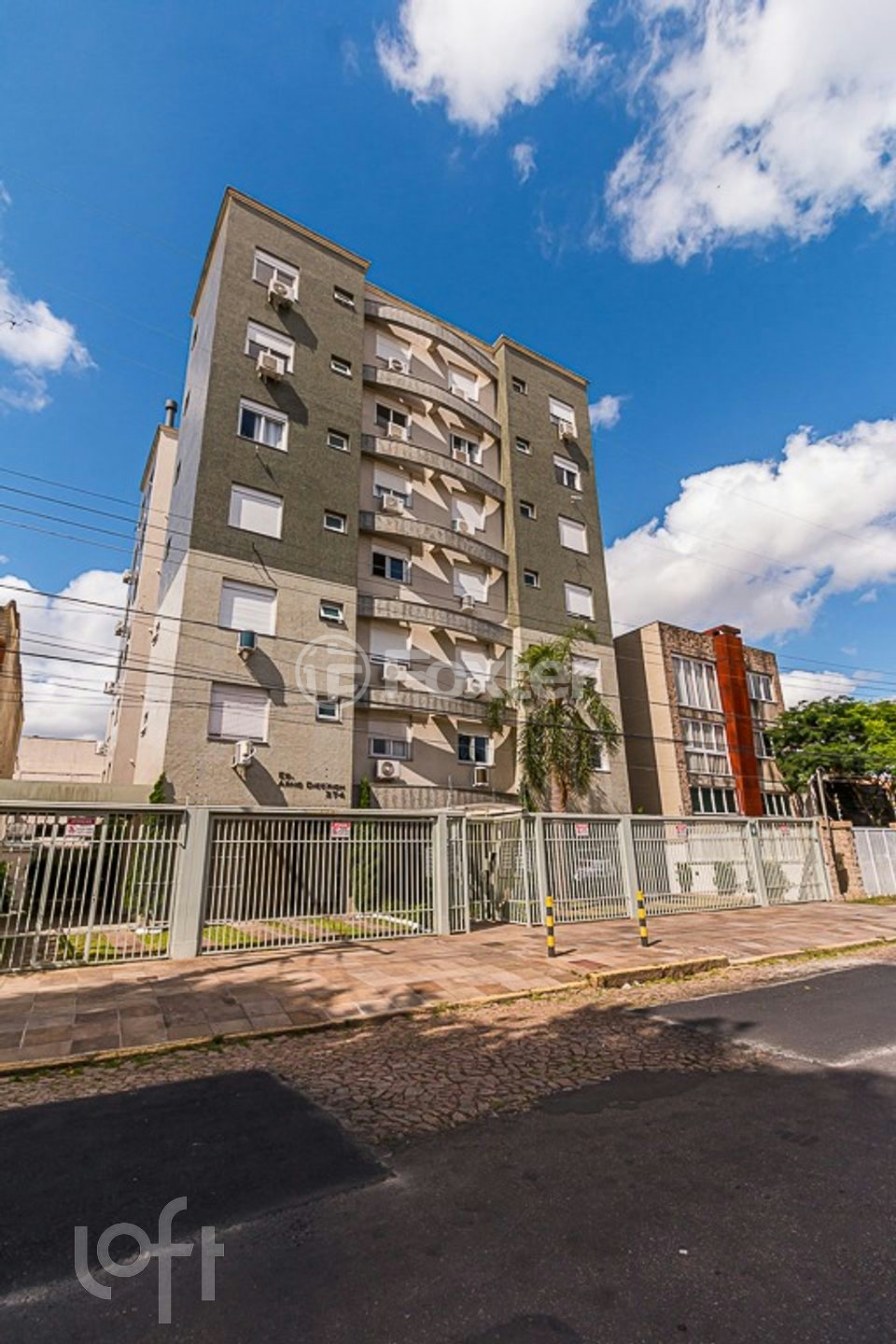 Apartamento à venda com 2 quartos, 68m² - Foto 30