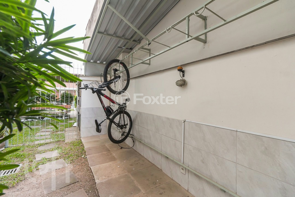 Apartamento à venda com 2 quartos, 68m² - Foto 28