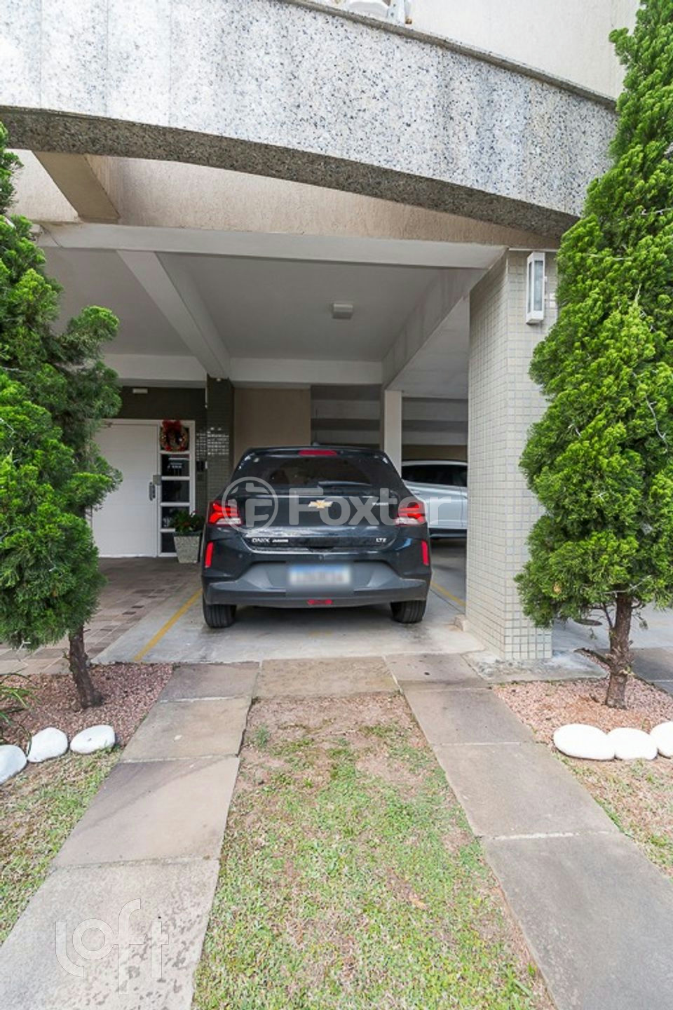 Apartamento à venda com 2 quartos, 68m² - Foto 27