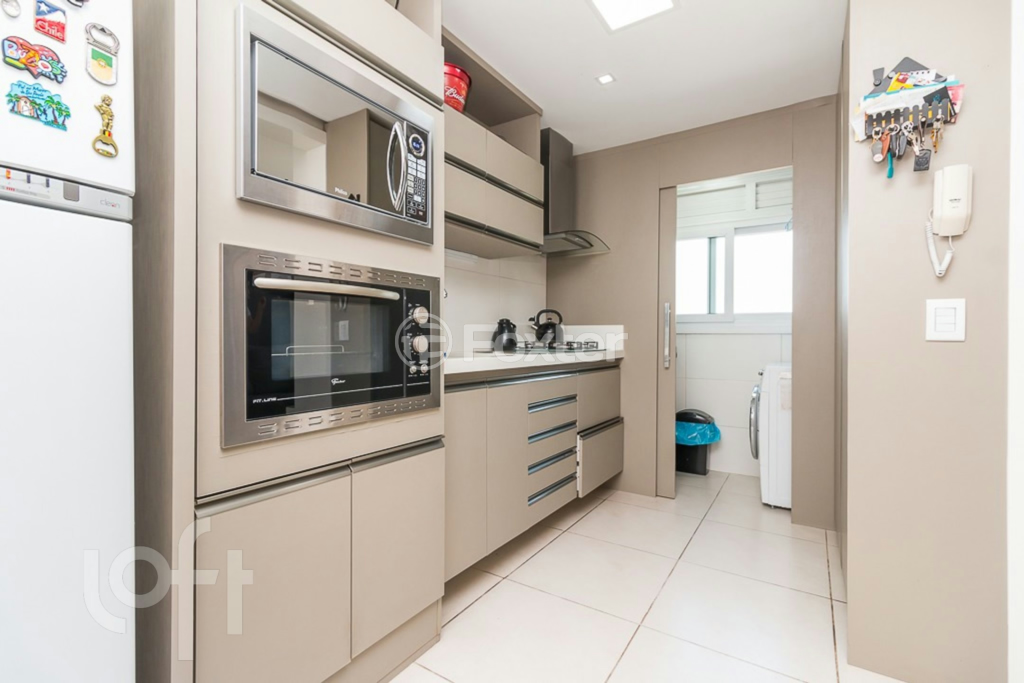 Apartamento à venda com 2 quartos, 68m² - Foto 13