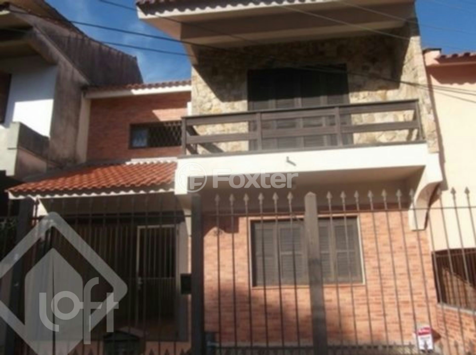 Casa à venda com 3 quartos, 360m² - Foto 1