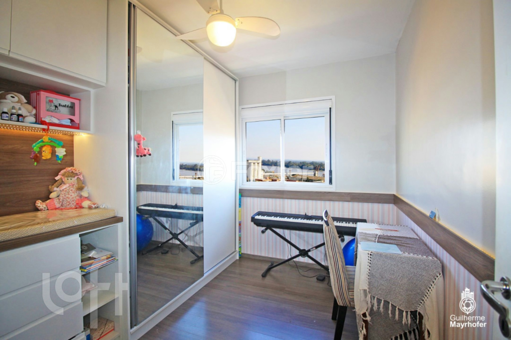 Apartamento à venda com 2 quartos, 67m² - Foto 3