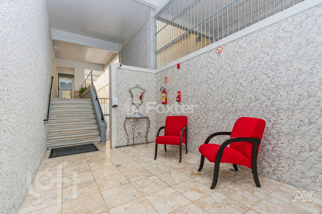 Apartamento à venda com 2 quartos, 62m² - Foto 21