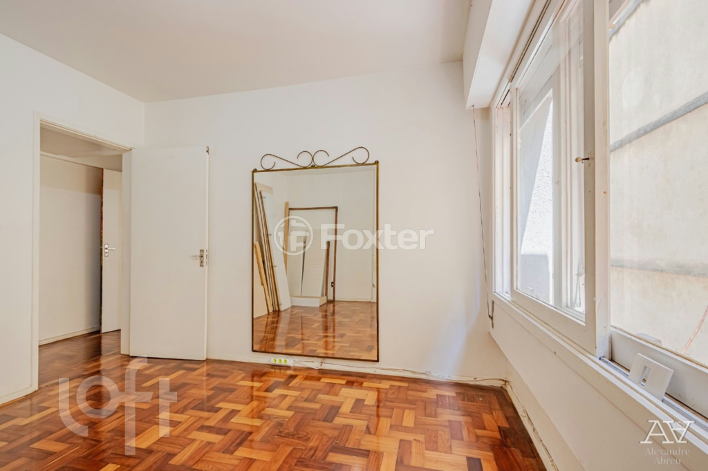 Apartamento à venda com 2 quartos, 62m² - Foto 7