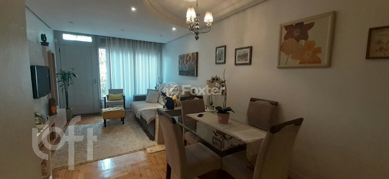 Casa à venda com 2 quartos, 101m² - Foto 1