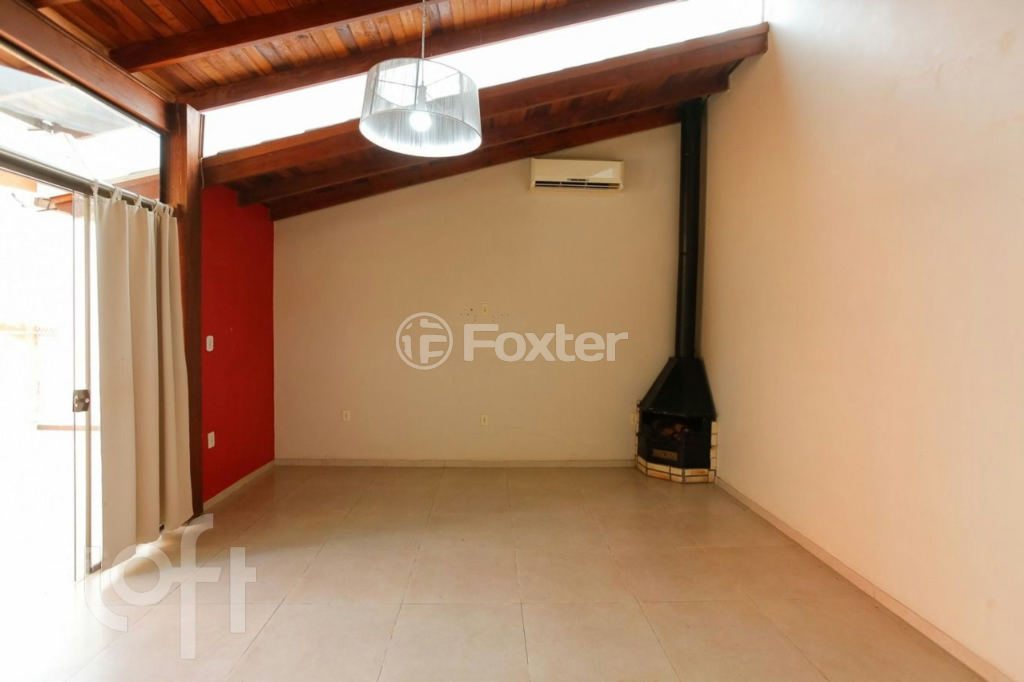 Casa à venda com 2 quartos, 98m² - Foto 5