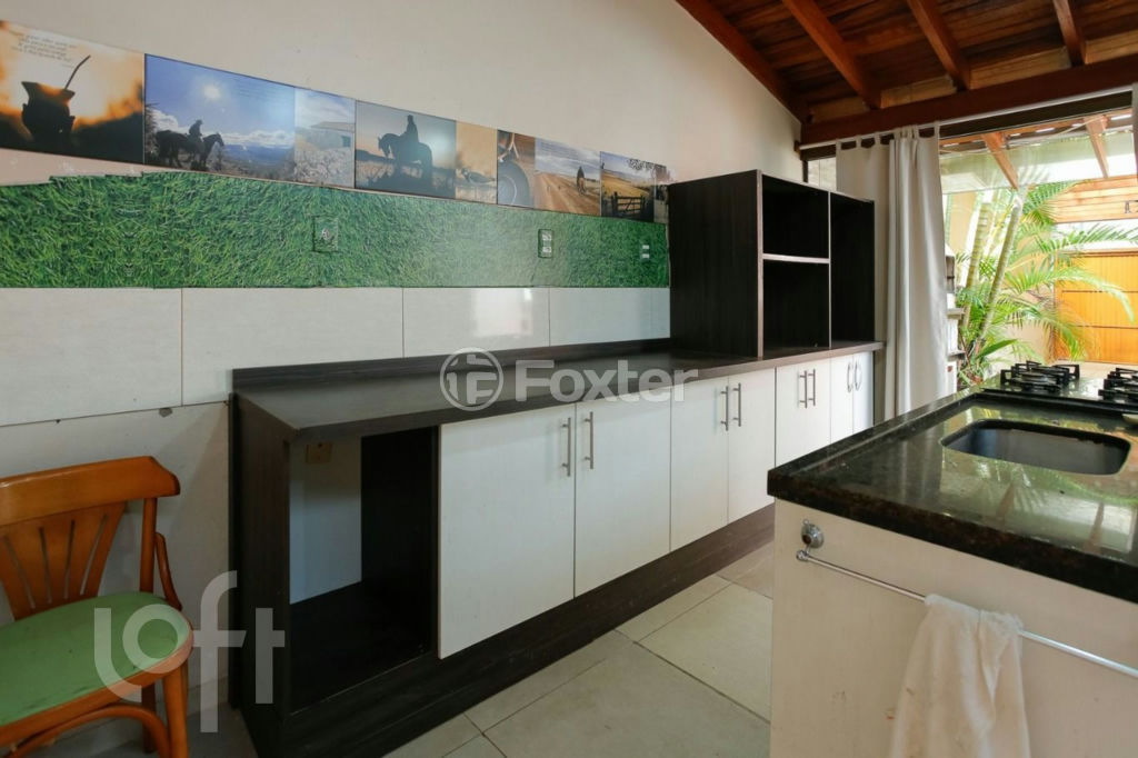Casa à venda com 2 quartos, 98m² - Foto 2