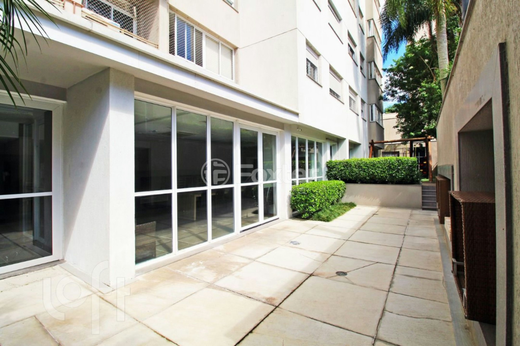 Apartamento à venda com 2 quartos, 64m² - Foto 23