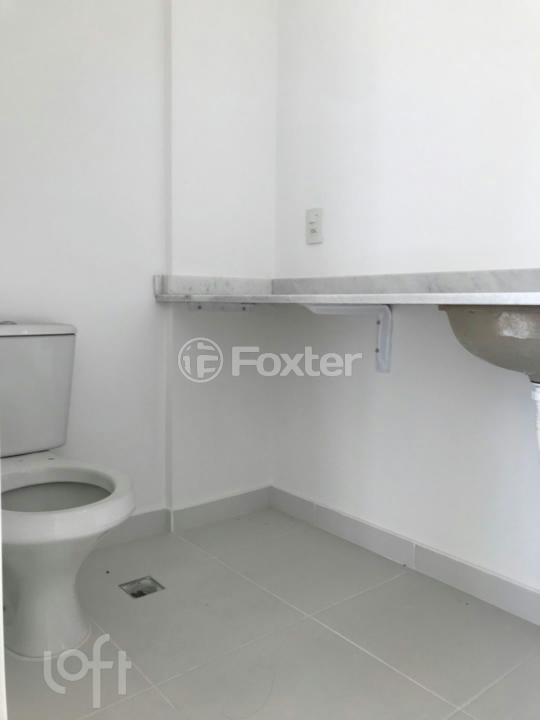 Apartamento à venda com 3 quartos, 75m² - Foto 7