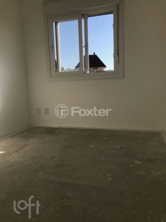 Apartamento à venda com 3 quartos, 75m² - Foto 4