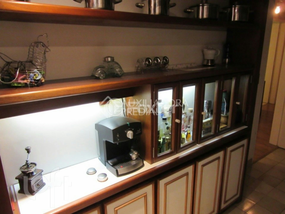 Apartamento à venda com 2 quartos, 68m² - Foto 11