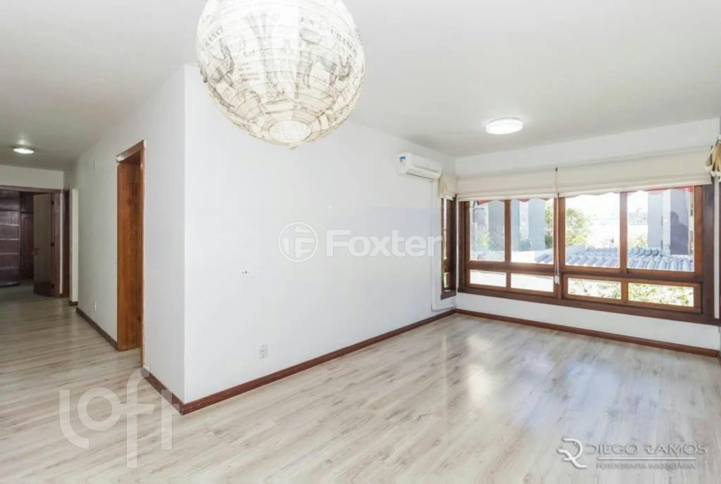 Apartamento à venda com 2 quartos, 74m² - Foto 1