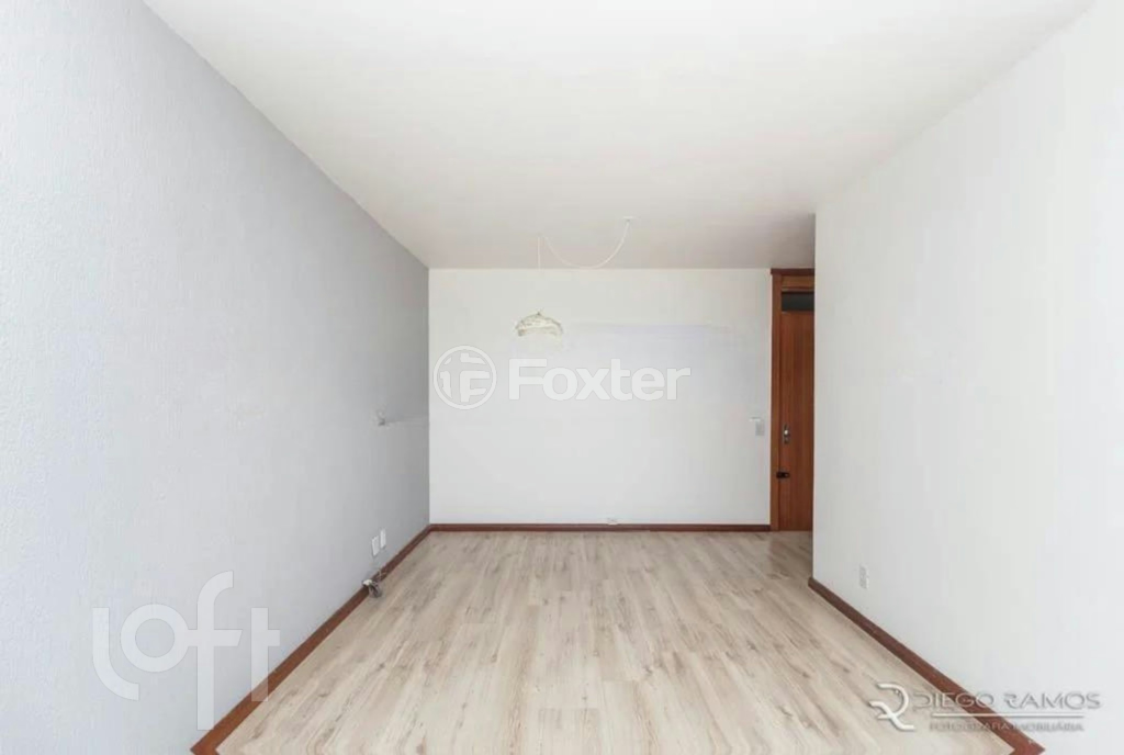Apartamento à venda com 2 quartos, 74m² - Foto 6