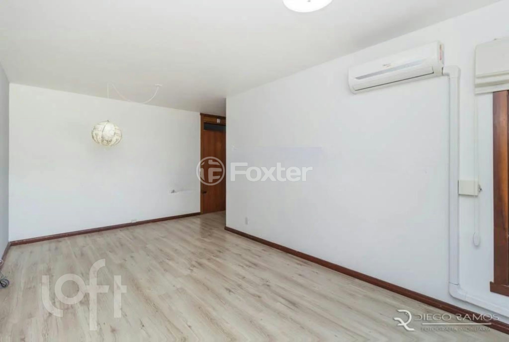 Apartamento à venda com 2 quartos, 74m² - Foto 2