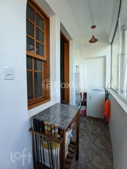 Apartamento à venda com 2 quartos, 70m² - Foto 21