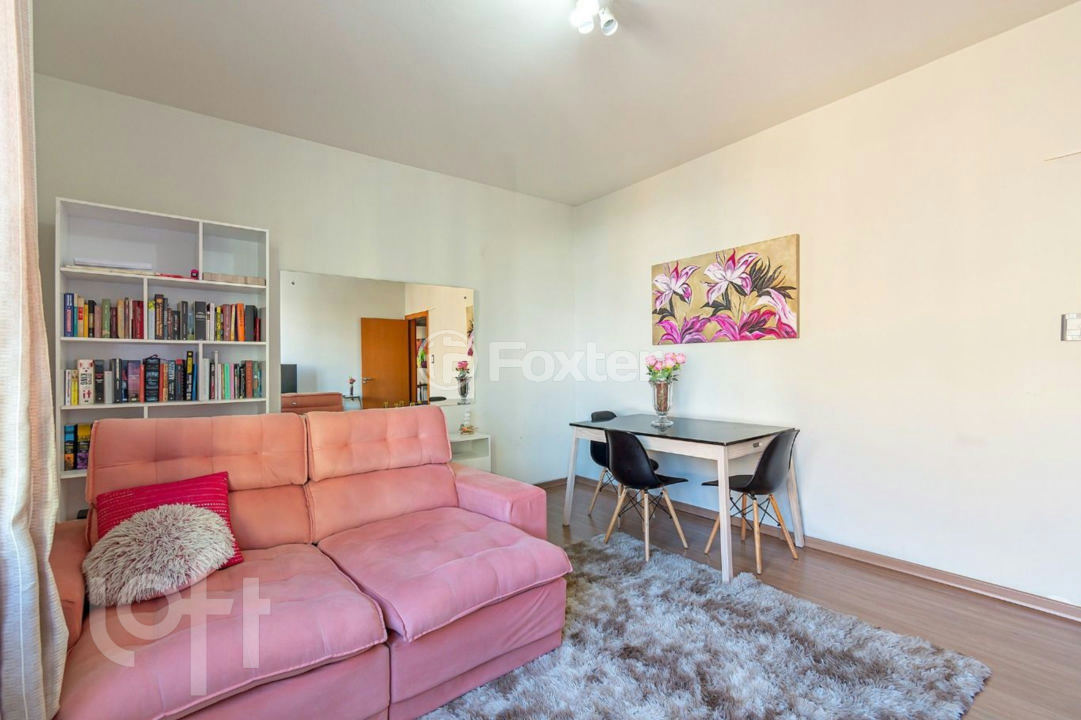 Apartamento à venda com 3 quartos, 87m² - Foto 1