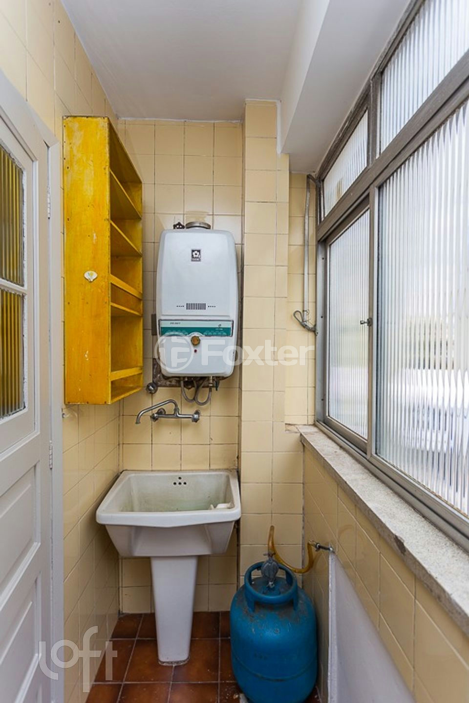 Apartamento à venda com 2 quartos, 77m² - Foto 15