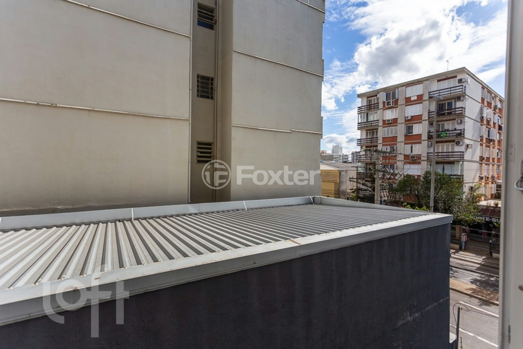 Apartamento à venda com 2 quartos, 77m² - Foto 9