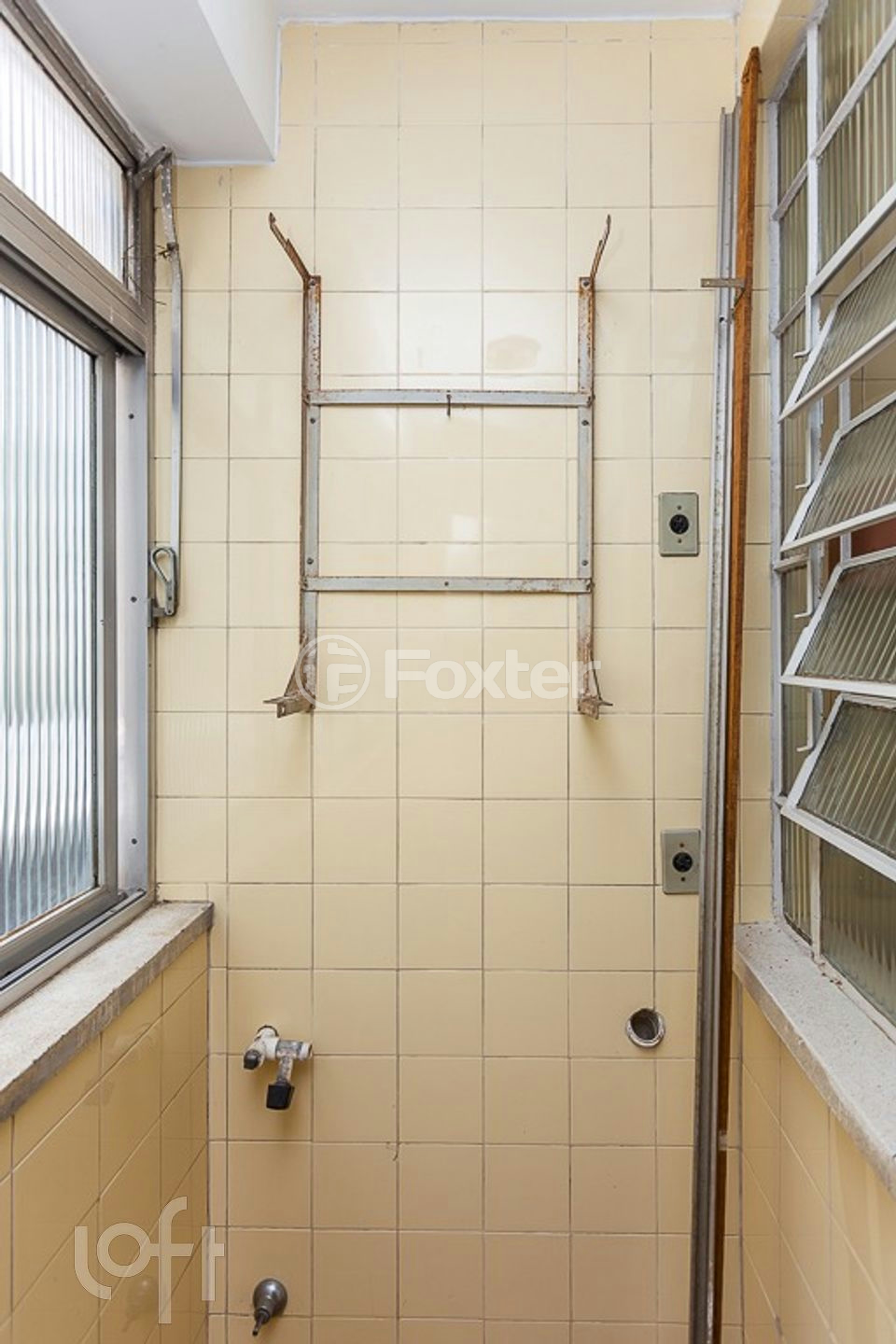 Apartamento à venda com 2 quartos, 77m² - Foto 18