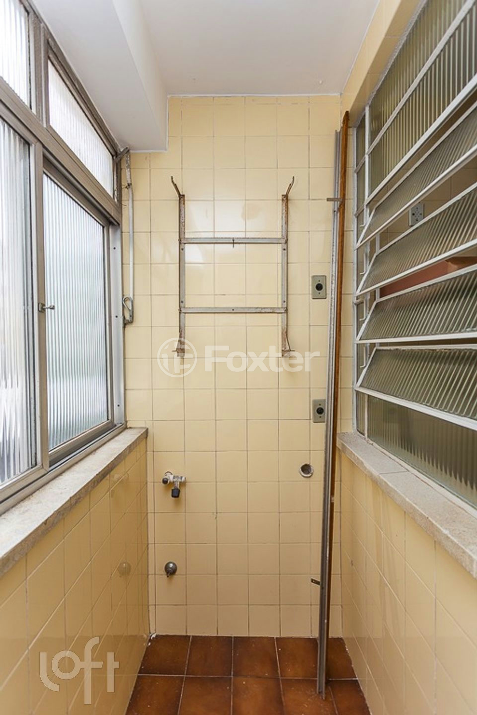 Apartamento à venda com 2 quartos, 77m² - Foto 17