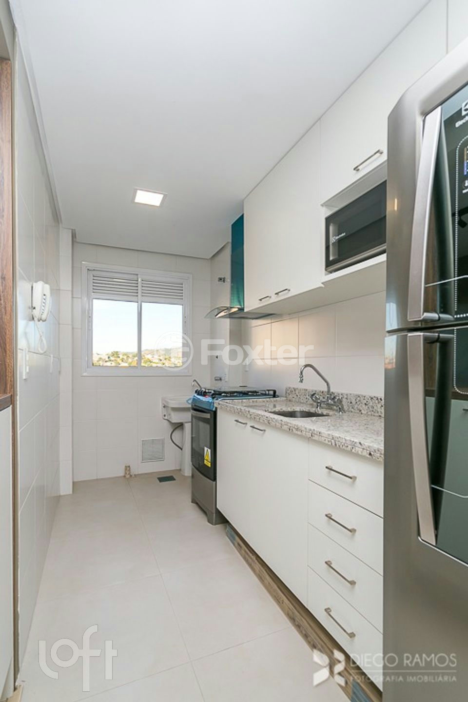 Apartamento à venda com 2 quartos, 66m² - Foto 13