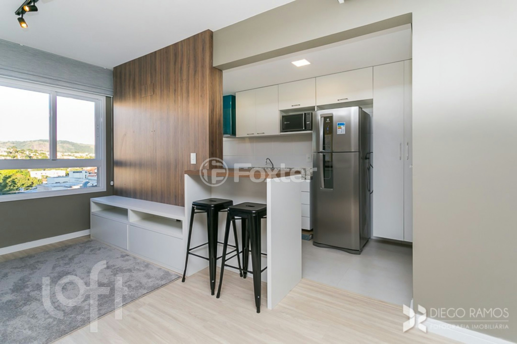 Apartamento à venda com 2 quartos, 66m² - Foto 2