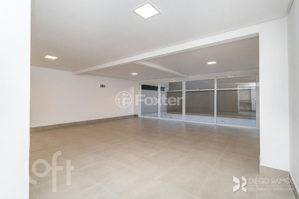Apartamento à venda com 2 quartos, 66m² - Foto 25