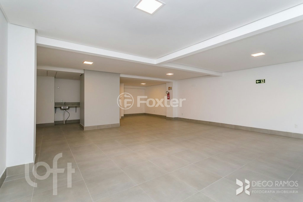 Apartamento à venda com 2 quartos, 66m² - Foto 26