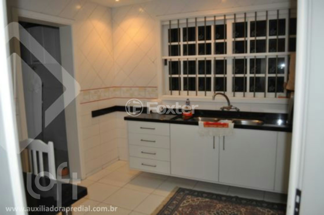 Casa à venda com 4 quartos, 197m² - Foto 7