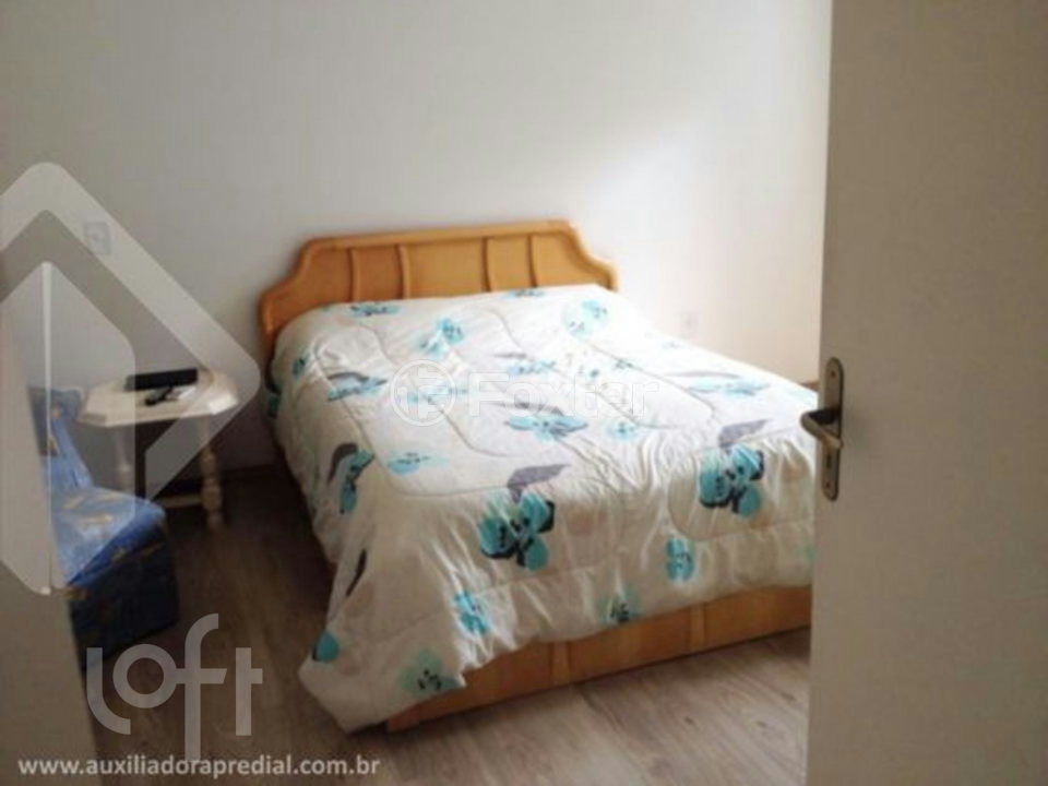 Casa à venda com 4 quartos, 197m² - Foto 15