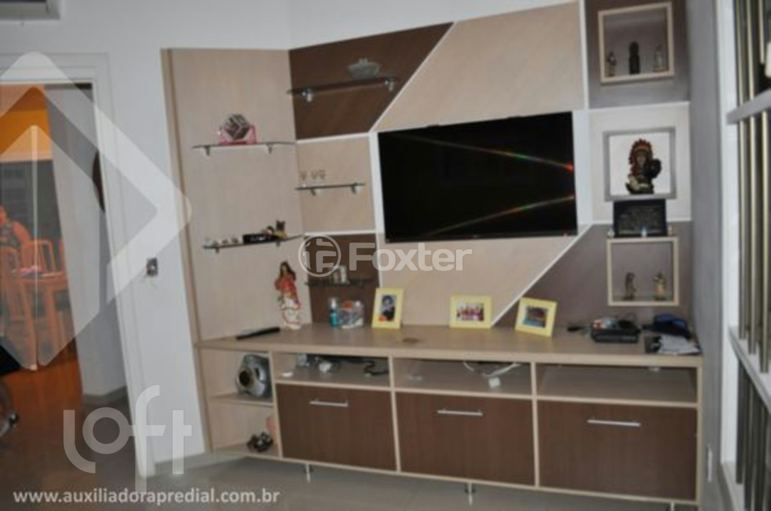 Casa à venda com 4 quartos, 197m² - Foto 3