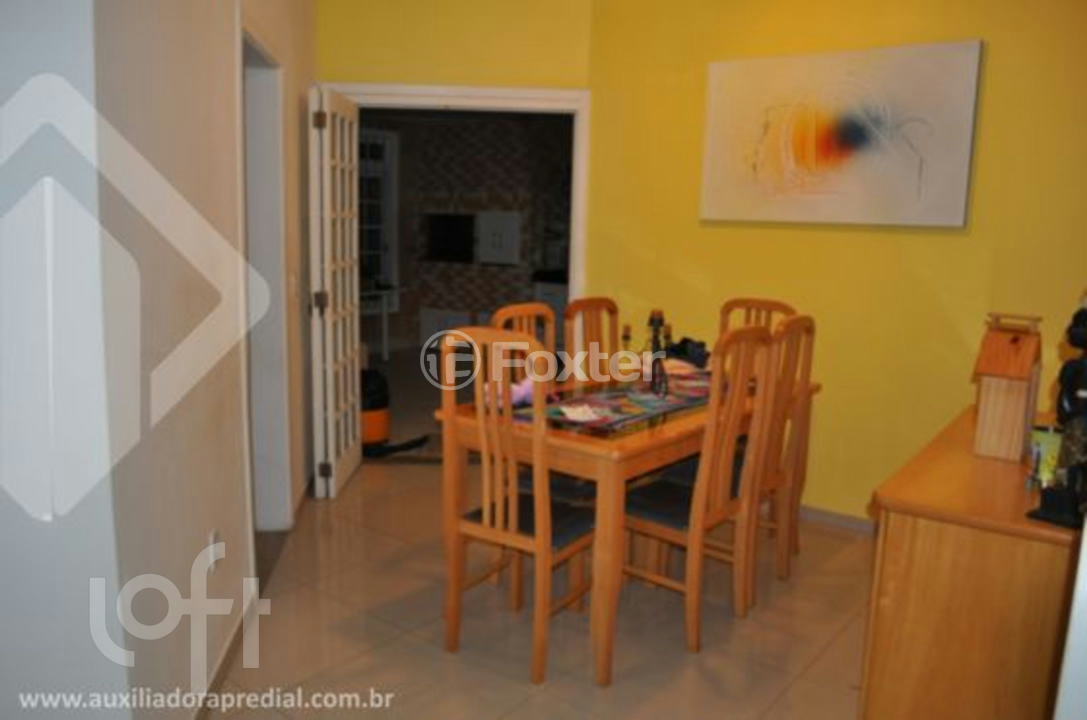 Casa à venda com 4 quartos, 197m² - Foto 5
