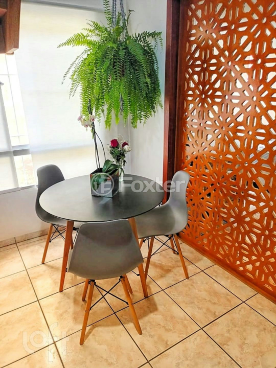 Apartamento à venda com 2 quartos, 100m² - Foto 1