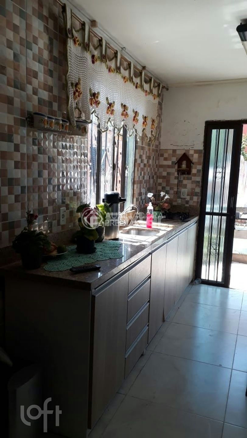 Casa à venda com 3 quartos, 200m² - Foto 42
